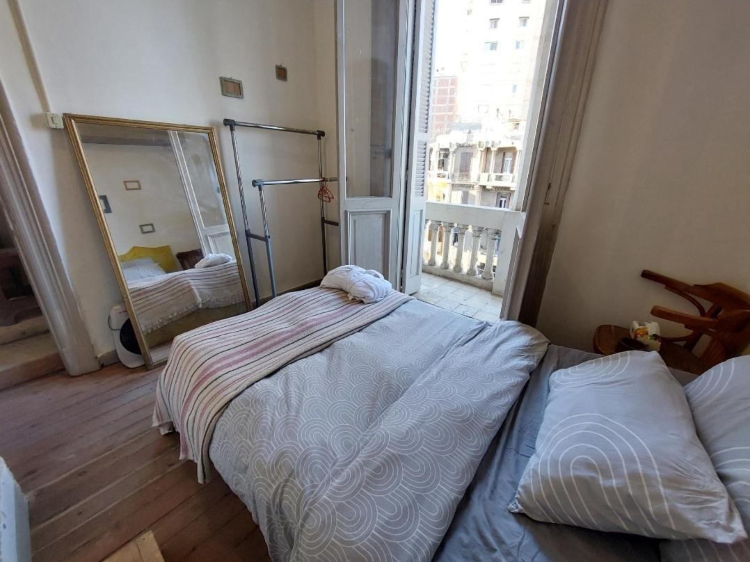 Arab Hostel, Welcoming All Solo And Groups Travellers But, Unmarried Couples Not Allowed Alexandria Luaran gambar