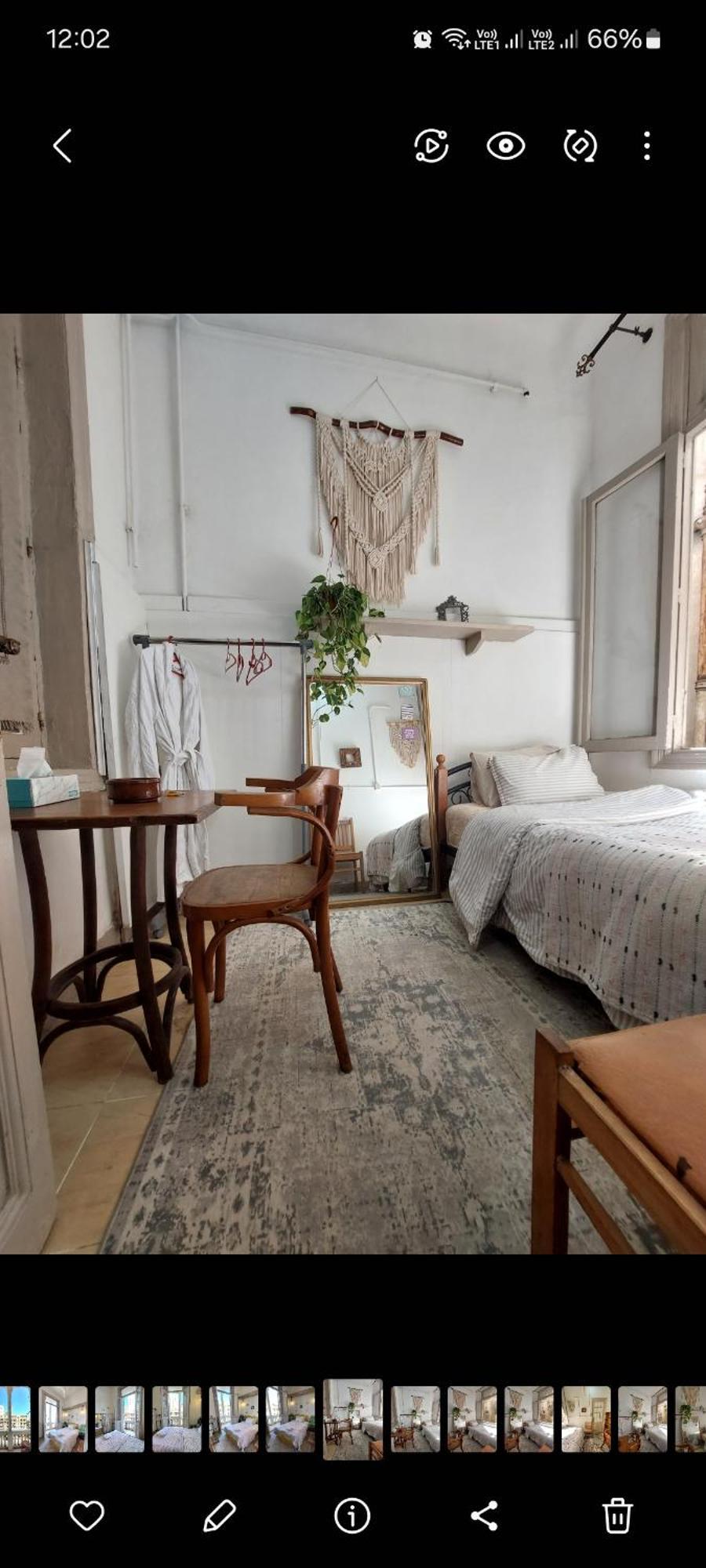 Arab Hostel, Welcoming All Solo And Groups Travellers But, Unmarried Couples Not Allowed Alexandria Luaran gambar