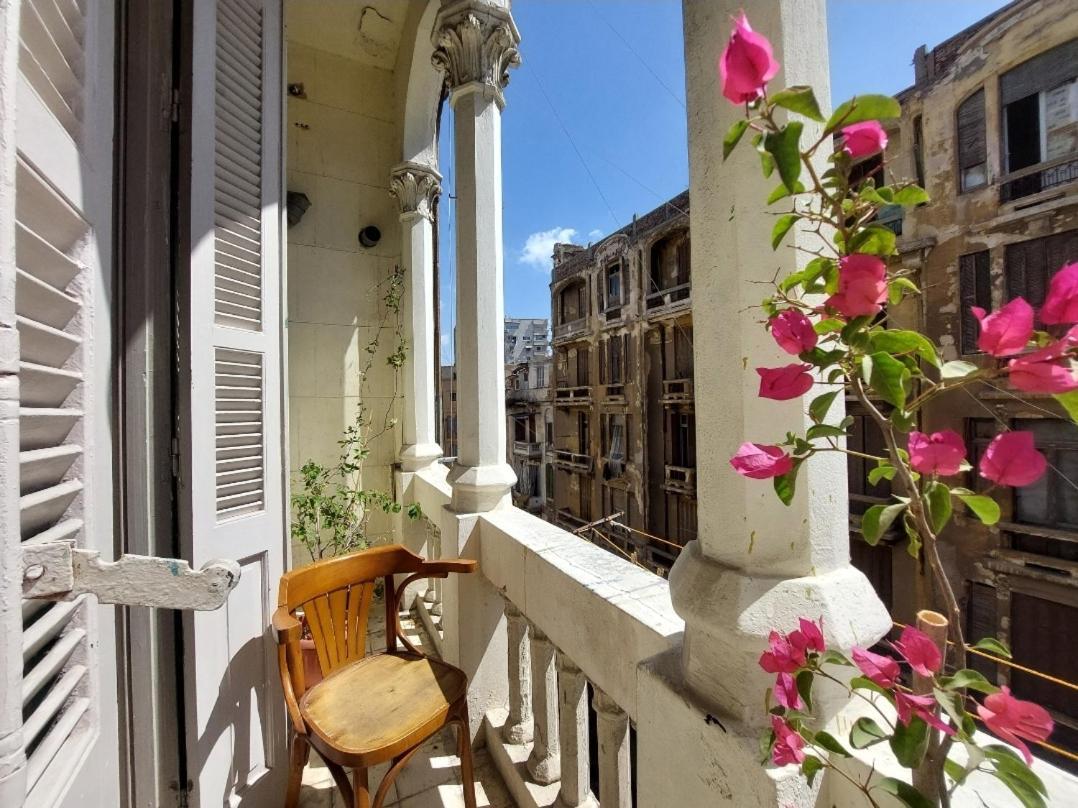 Arab Hostel, Welcoming All Solo And Groups Travellers But, Unmarried Couples Not Allowed Alexandria Luaran gambar